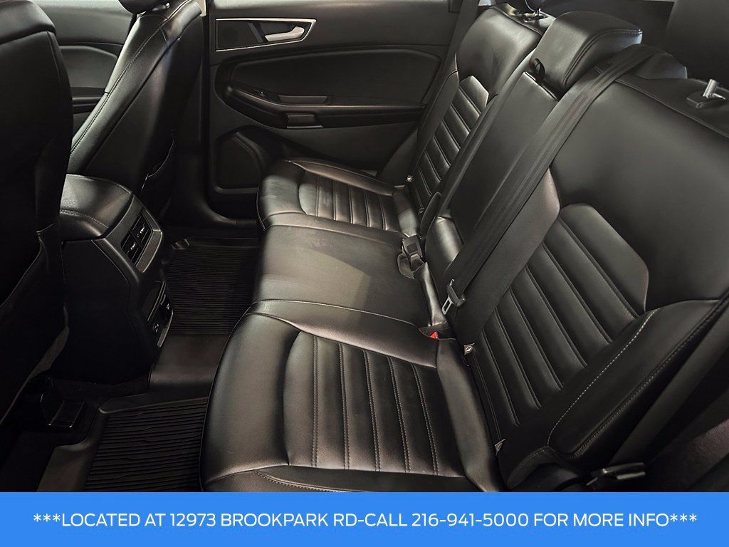 Used 2021 Ford Edge SEL w/ Convenience Package AWD/4WD image 19