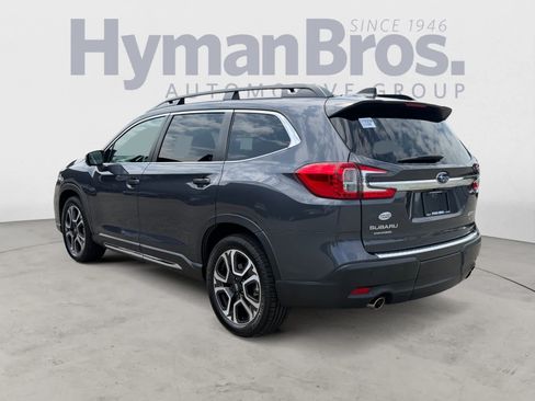 Used 2023 Subaru Ascent Limited w/ Technology Package AWD/4WD image 6