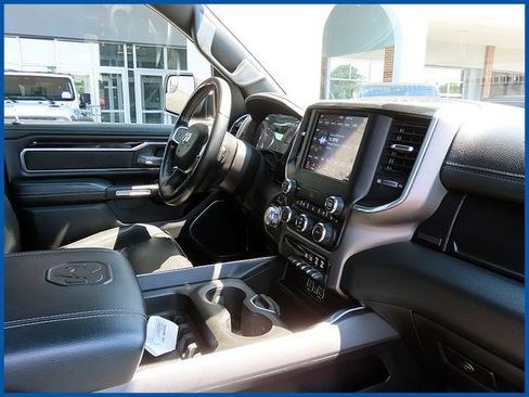 Used 2021 RAM 1500 Laramie w/ Sport Appearance Package AWD/4WD image 9