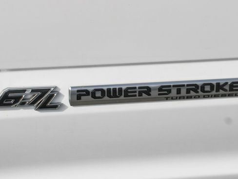 Used 2018 Ford F350 XLT image 45