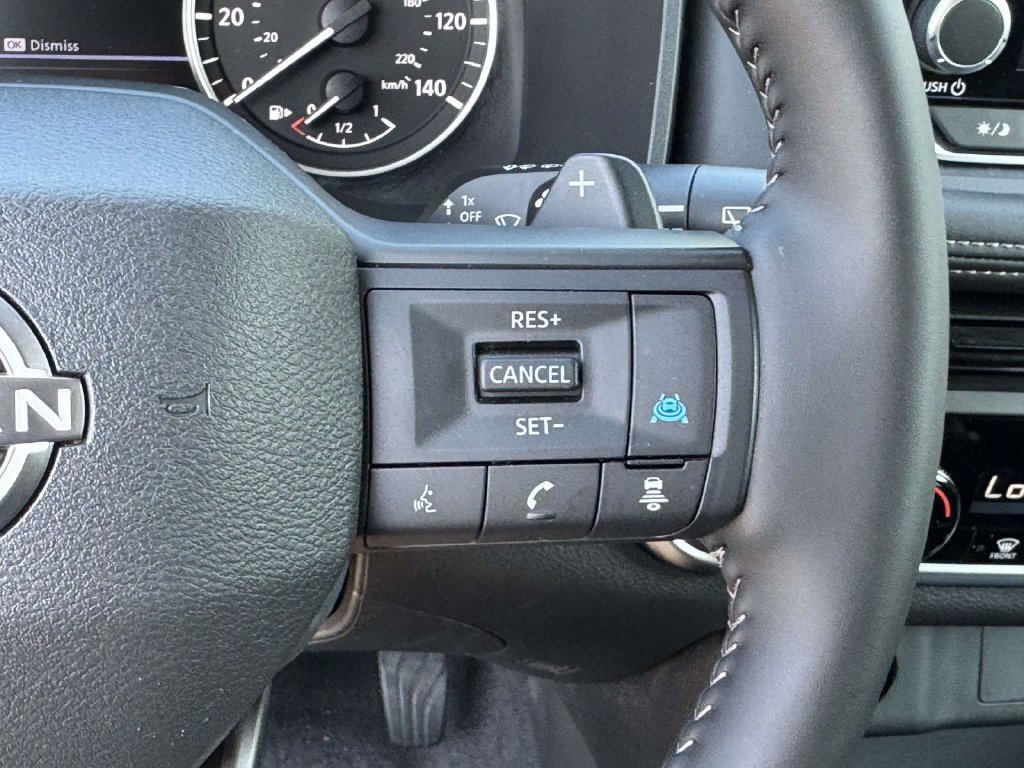 Used 2026 Nissan Rogue SV FWD image 13