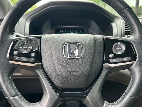 Used 2022 Honda Odyssey Elite image 23