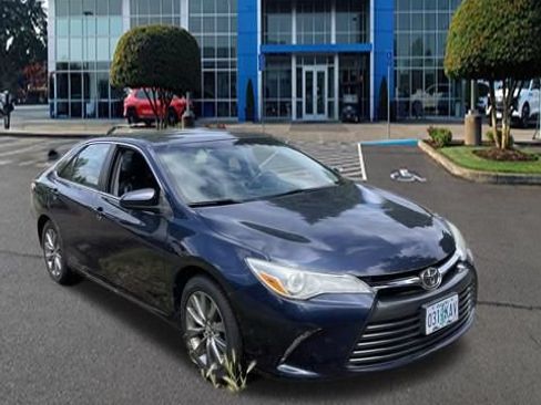 Used 2015 Toyota Camry XLE FWD image 15