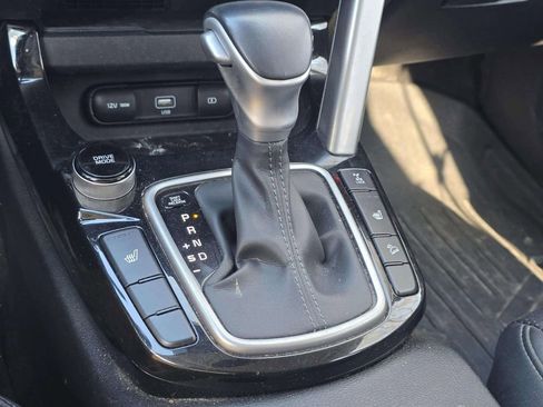 Used 2023 Kia Seltos SX image 15