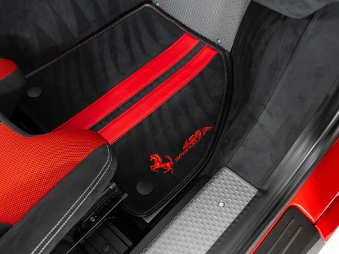 Used 2015 Ferrari 458 Speciale A image 52