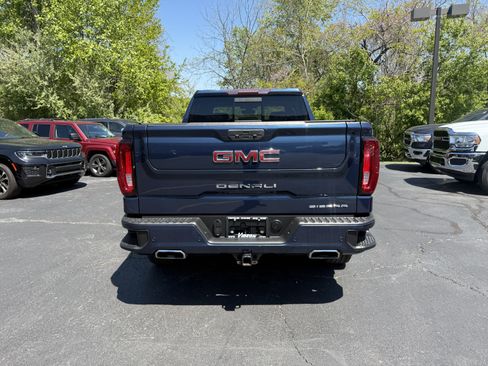Used 2021 GMC Sierra 1500 Denali w/ Driver Alert Package II AWD/4WD image 5