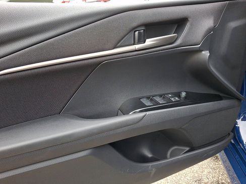 Used 2026 Toyota Camry LE image 4