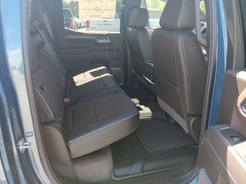 New 2026 GMC Sierra 1500 Denali w/ Denali Reserve Package image 19