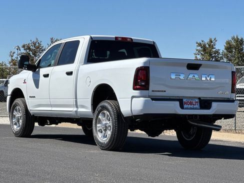 New 2026 RAM 2500 Big Horn AWD/4WD image 5