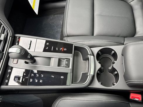 New 2025 Porsche Macan Turbo image 26