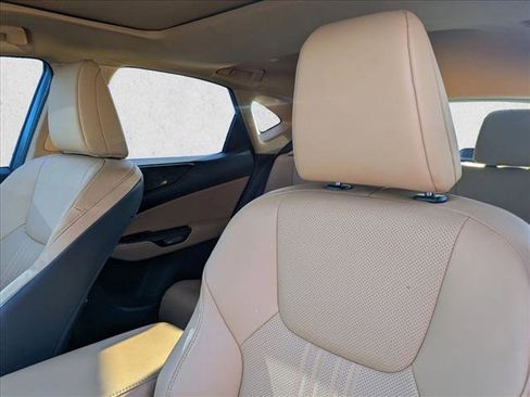Used 2025 Lexus NX 250 FWD w/ Accessory Package (Z1) image 5