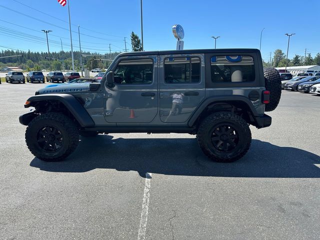 Used 2024 Jeep Wrangler Unlimited Rubicon 4xe w/ Technology Group AWD/4WD image 5