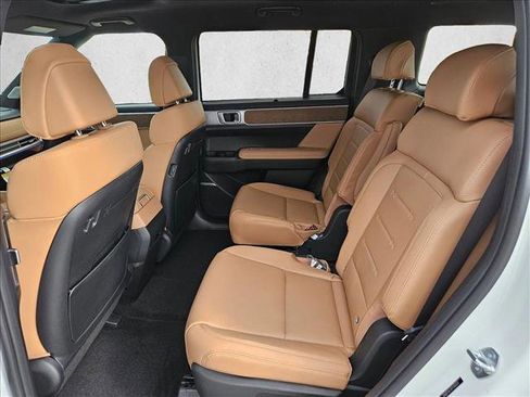 New 2026 Hyundai Santa Fe Limited FWD image 12
