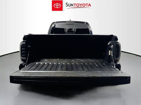 Used 2021 Toyota Tacoma TRD Sport image 34