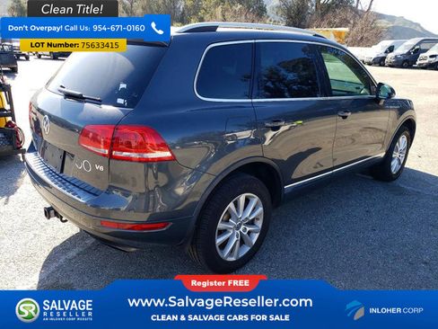 Used 2014 Volkswagen Touareg Sport image 4