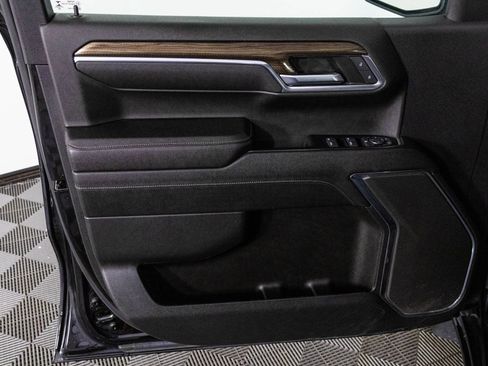 Used 2023 Chevrolet Silverado 1500 LT image 31