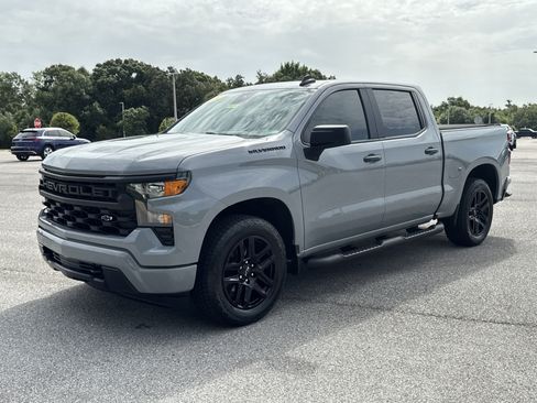 Used 2024 Chevrolet Silverado 1500 Custom w/ Turbomax Blackout Package RWD image 8
