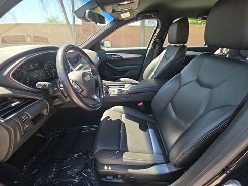 Certified 2024 Cadillac CT5 Luxury w/ Cold Weather Package AWD/4WD image 18