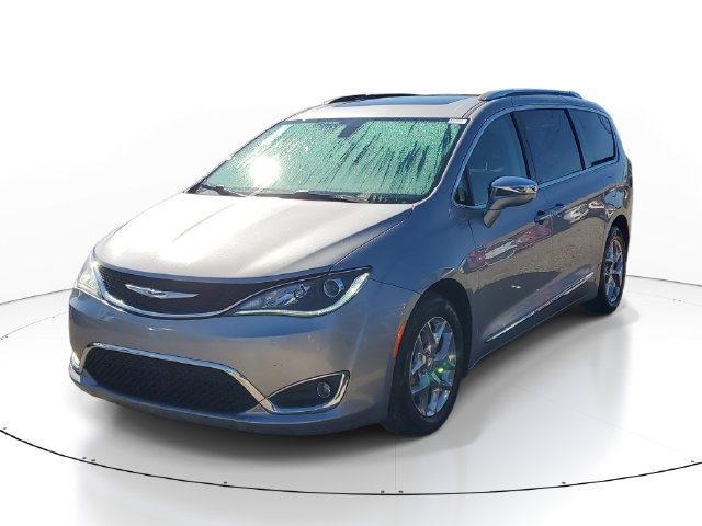 Used 2019 Chrysler Pacifica Limited FWD image 2