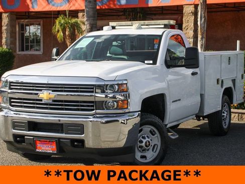 Used 2017 Chevrolet Silverado 2500 W/T RWD image 4