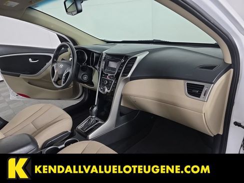 Used 2013 Hyundai Elantra GT FWD image 27
