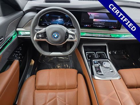Certified 2023 BMW i7 xDrive60 image 13