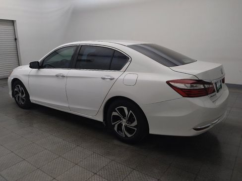 Used 2017 Honda Accord LX image 3