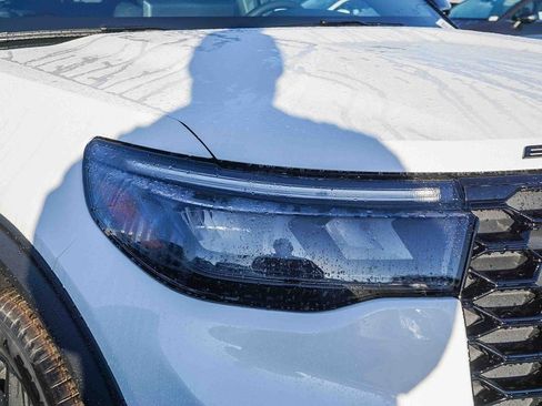 New 2026 Ford Explorer ST-Line w/ ST-Line Street Pack image 10