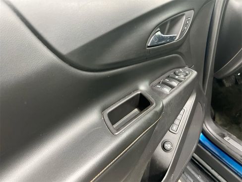 Used 2020 Chevrolet Equinox Premier image 20