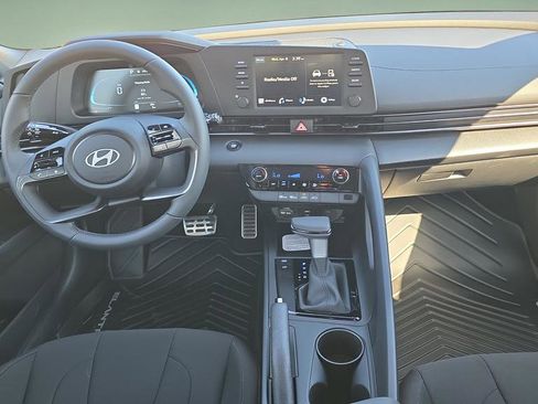 New 2026 Hyundai Elantra Sport FWD image 18