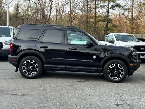 Used 2024 Ford Bronco Sport Outer Banks image 8