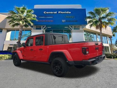 Certified 2021 Jeep Gladiator Sport AWD/4WD image 7