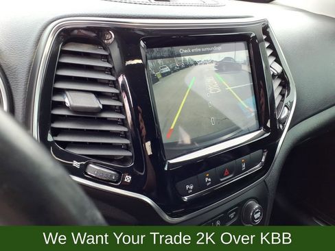 Used 2020 Jeep Cherokee Limited w/ Technology Group image 13