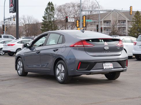 Used 2018 Hyundai Ioniq Blue image 5