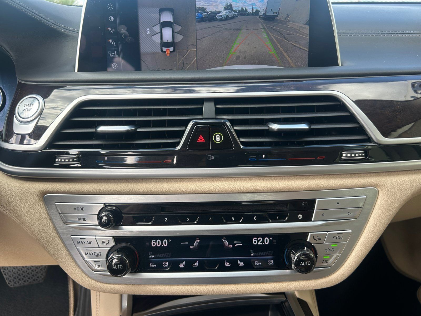 Used 2017 BMW 750i xDrive AWD/4WD image 22