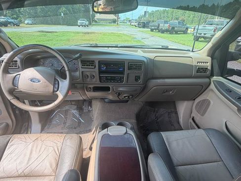 Used 2003 Ford Excursion Eddie Bauer RWD image 9