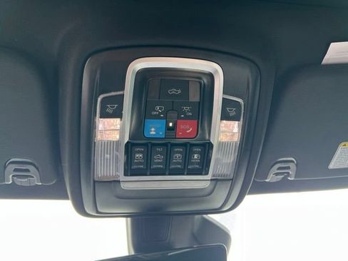 Used 2025 RAM 1500 Big Horn AWD/4WD image 25
