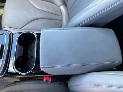 Used 2022 Lincoln Nautilus Reserve w/ Equipment Group 201A image 27