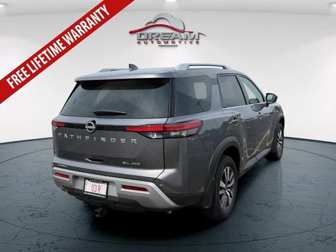 Certified 2025 Nissan Pathfinder SL w/ Cargo Package AWD/4WD image 14