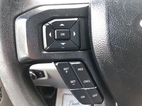 Used 2017 Ford F250 XL w/ Power Equipment Group AWD/4WD image 36