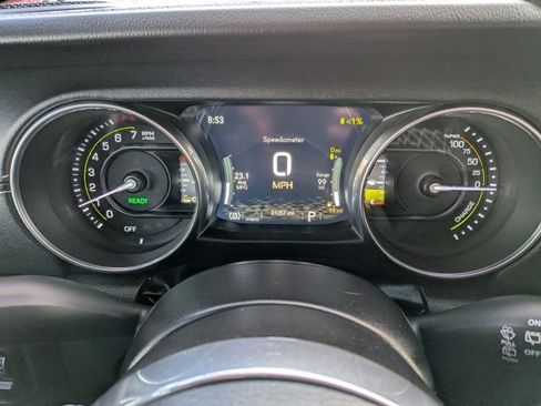 Used 2023 Jeep Wrangler Sahara w/ Cold Weather Group image 12