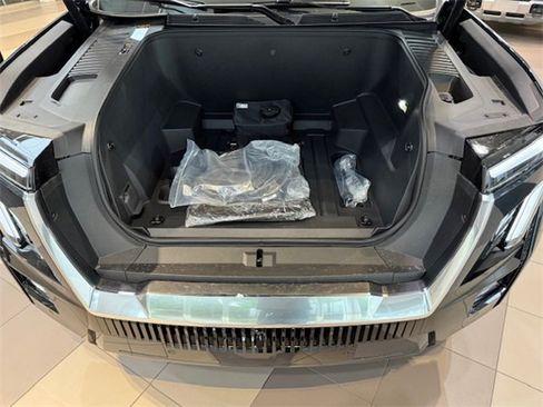 New 2025 GMC Sierra EV Denali image 35