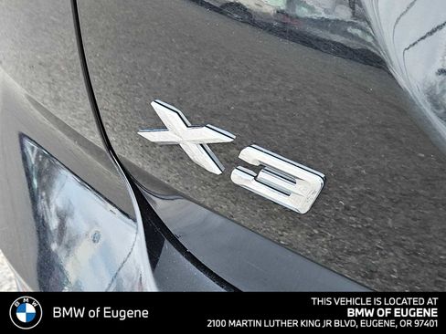 Used 2023 BMW X3 xDrive30i AWD/4WD image 16