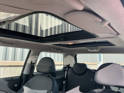 Used 2006 MINI Cooper S image 10