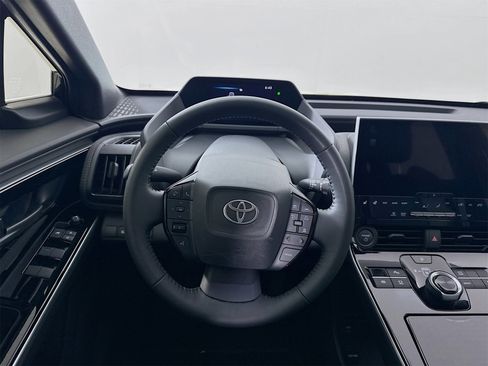 Used 2024 Toyota bZ4X XLE image 24