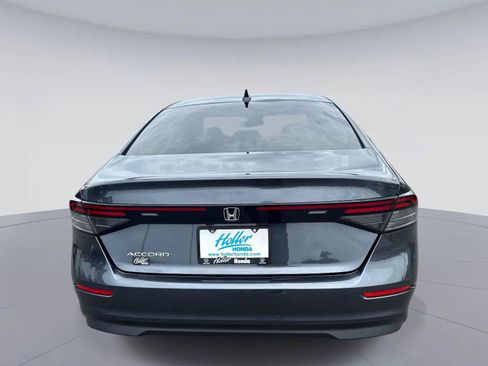 Used 2024 Honda Accord EX image 5