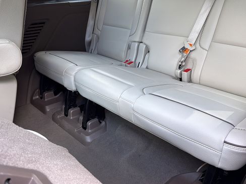 Used 2021 GMC Yukon Denali AWD/4WD image 23