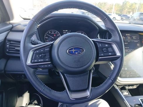 Used 2023 Subaru Outback Premium image 17