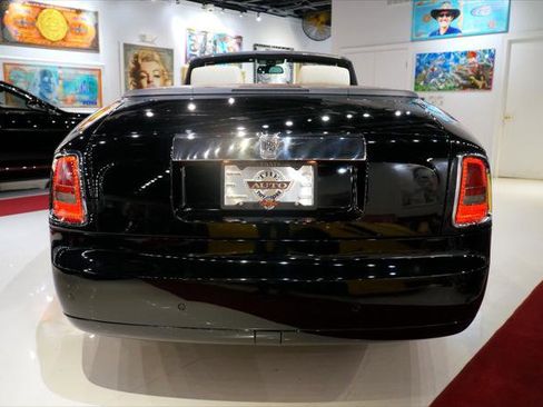 Used 2008 Rolls-Royce Phantom Drophead Coupe RWD image 11