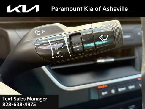 New 2025 Kia K4 LXS image 25